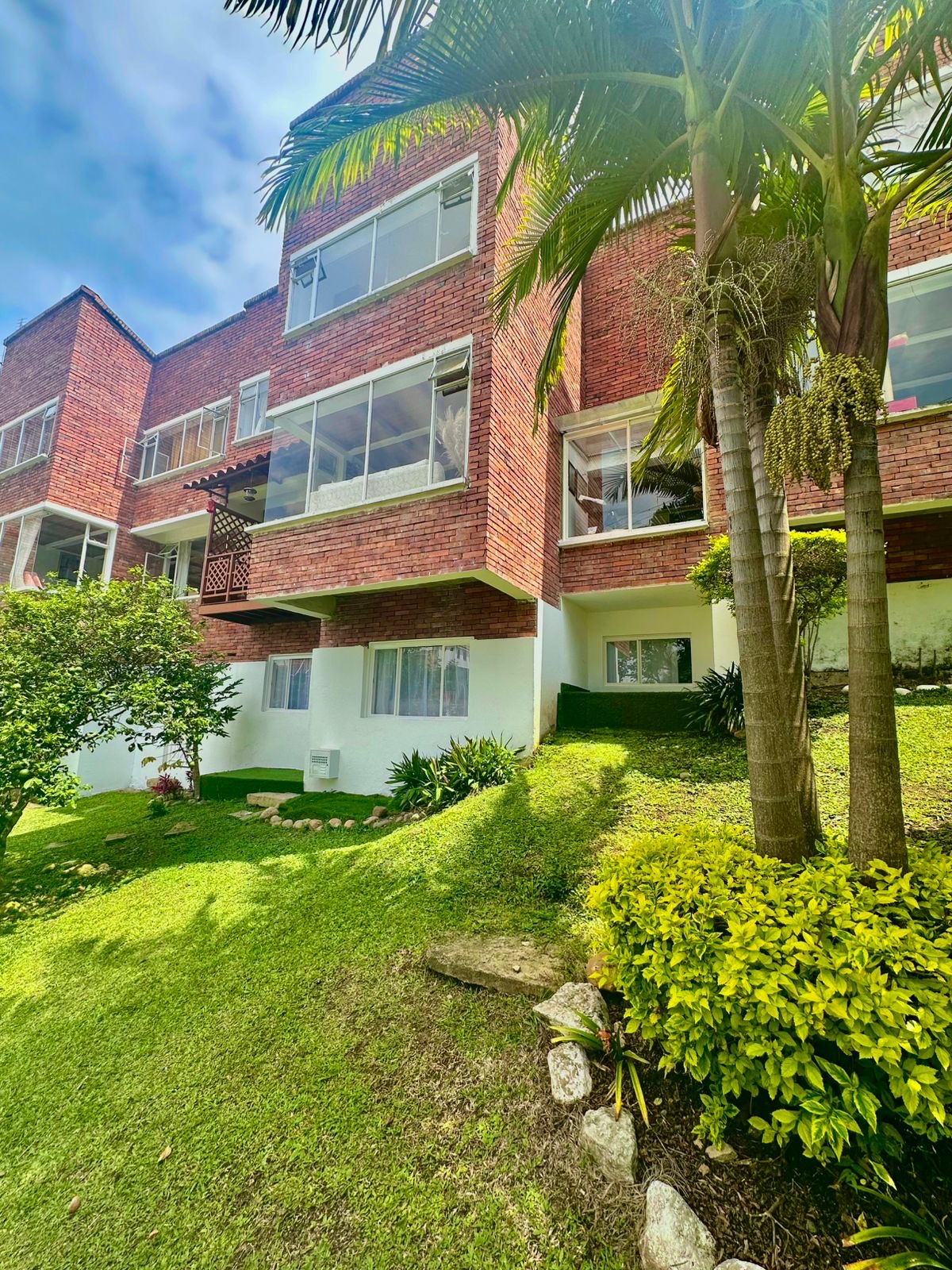 HERMOSA CASA EN SANTA ANA CAMPESTRE